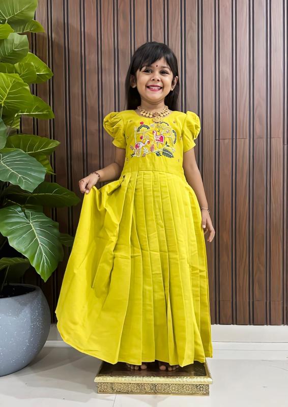 kids gown cotton silk Children wear manufacturers in Surat